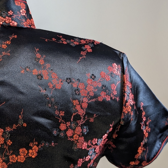 Vintage Golden Dragon Nlack Satin Brocade Cheongsam Dress. Size 38 - Picture 5 of 13